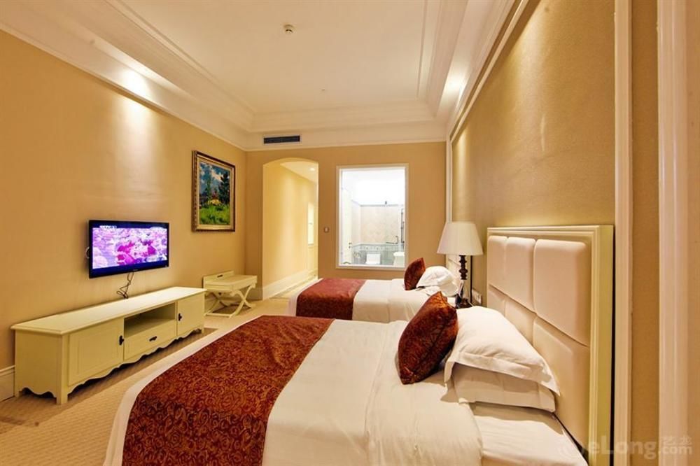 Blue Sky Hotel יאנטאי מראה חיצוני תמונה